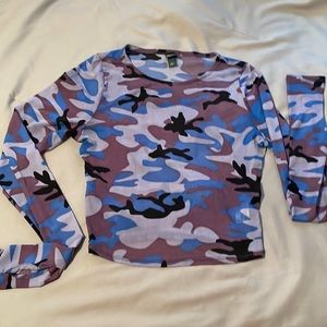 Mesh Camouflage party top with thumb hole detailing